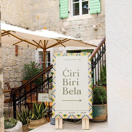 Ciri Biri Bela Boutique Hostel Split Exterior foto